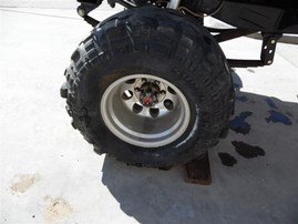 1986 TOYOTA PICK UP RED 2.4 MT 4WD Z20052